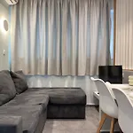 Smartliving Apts * 塞萨洛尼基