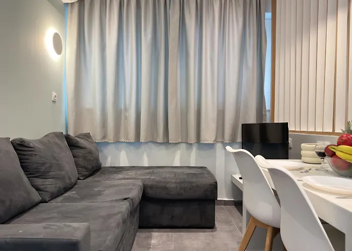 Smartliving Apts * Selanik