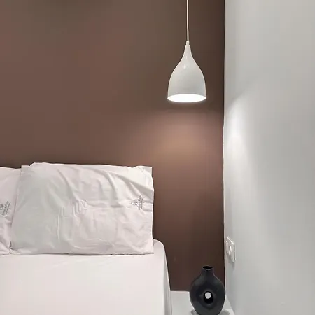 Smartliving Apts *