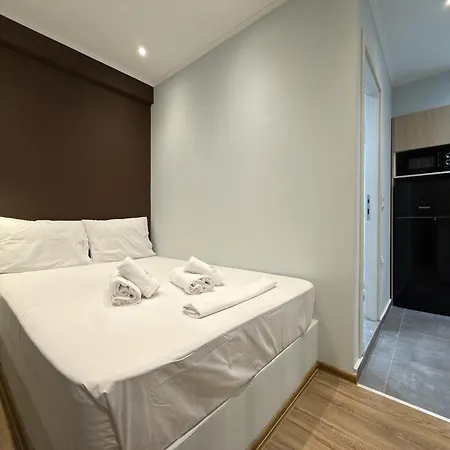 Smartliving Apts *