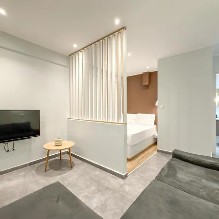 Smartliving Apts *