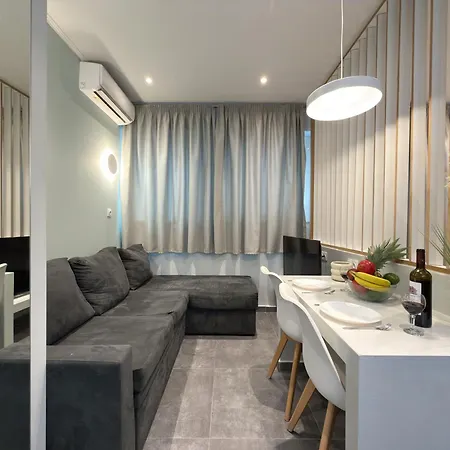 Smartliving Apts * Салоники