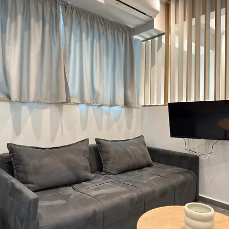 Smartliving Apts Апартаменты *